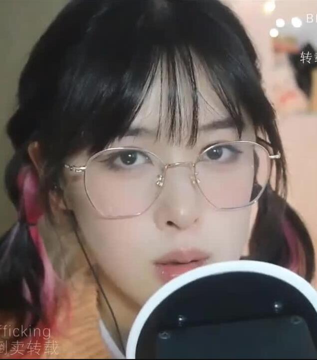 其实不是椰子啦 ASMR福利口水音棒棒糖两部