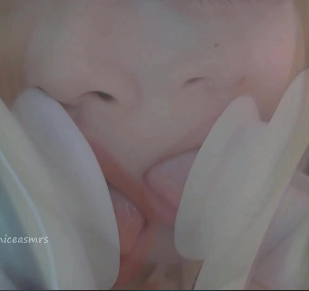 辣不辣Hyo 爱发电ASMR福利双耳舔耳